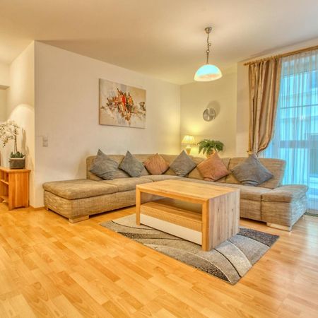 Zeller City Apt Aydin - By Alpen Apartments زيل أم سي المظهر الخارجي الصورة
