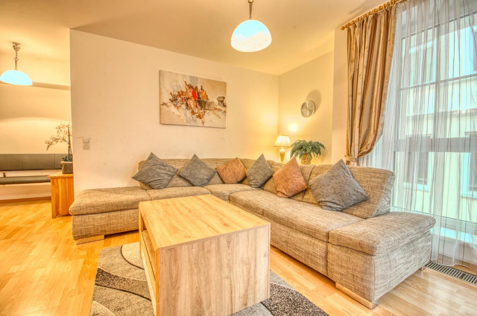 Zeller City Apt Aydin - By Alpen Apartments زيل أم سي المظهر الخارجي الصورة