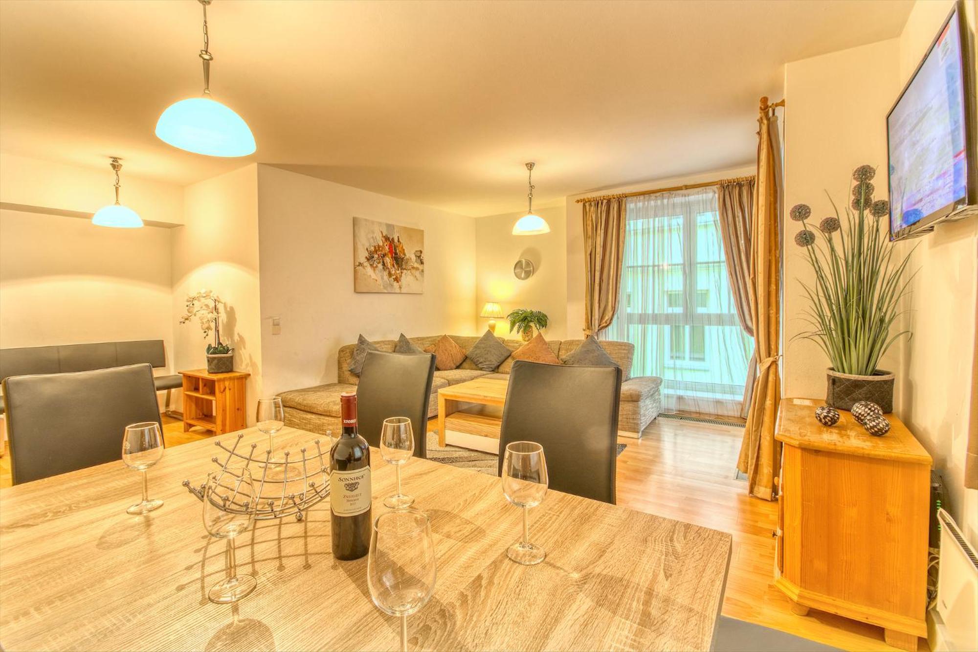 Zeller City Apt Aydin - By Alpen Apartments زيل أم سي المظهر الخارجي الصورة